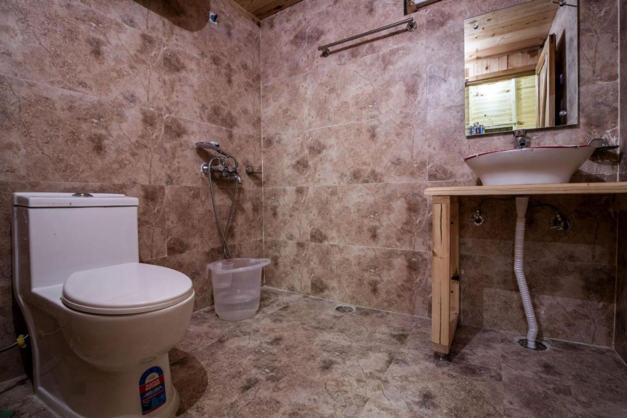 Mid Conifer Cottage Dalhousie Exterior photo